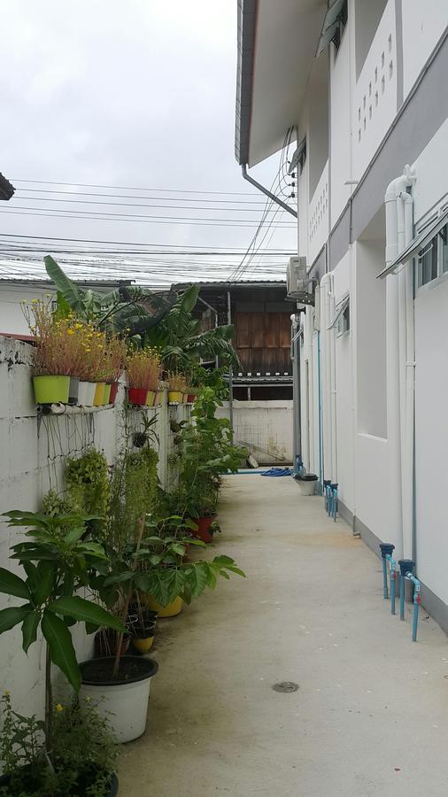 Hotel Patchy & Ppraw Family à Ubon Ratchathani Extérieur photo
